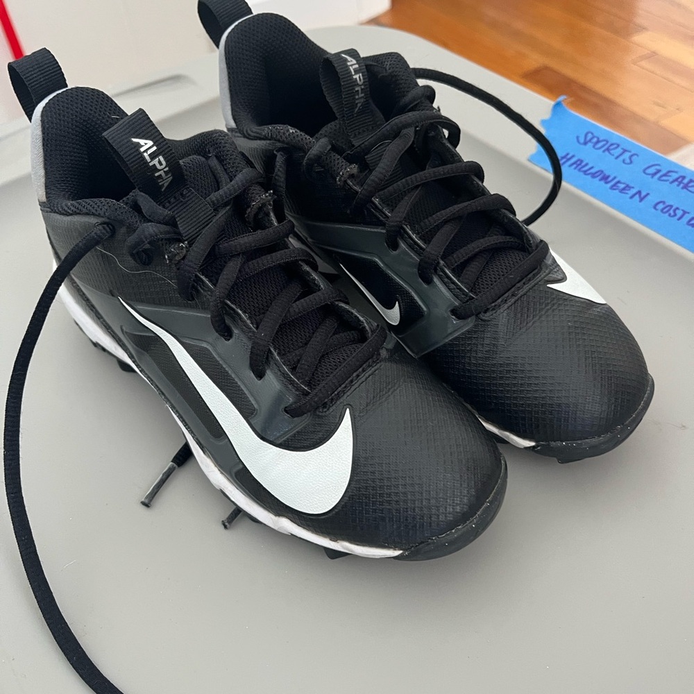 Nike baseball cleats
